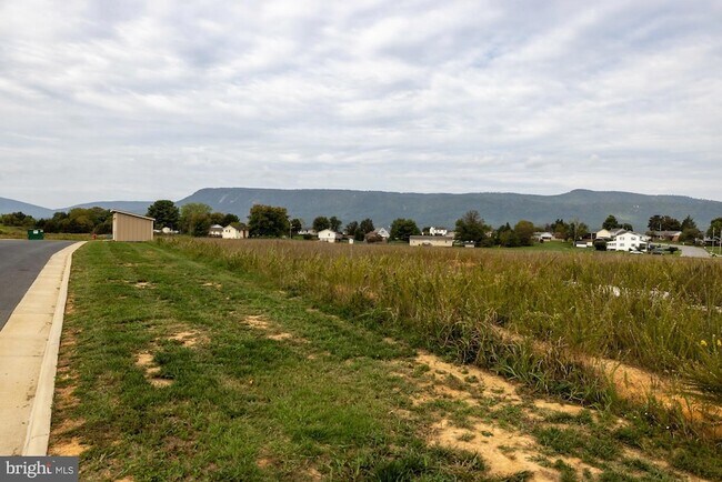 Building Photo - 262 Allison Dr