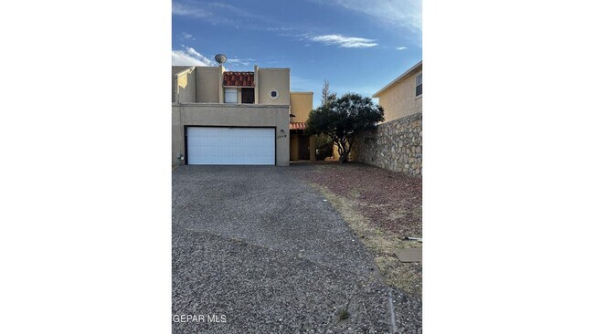 Building Photo - 1500 Monte Sanders Ln