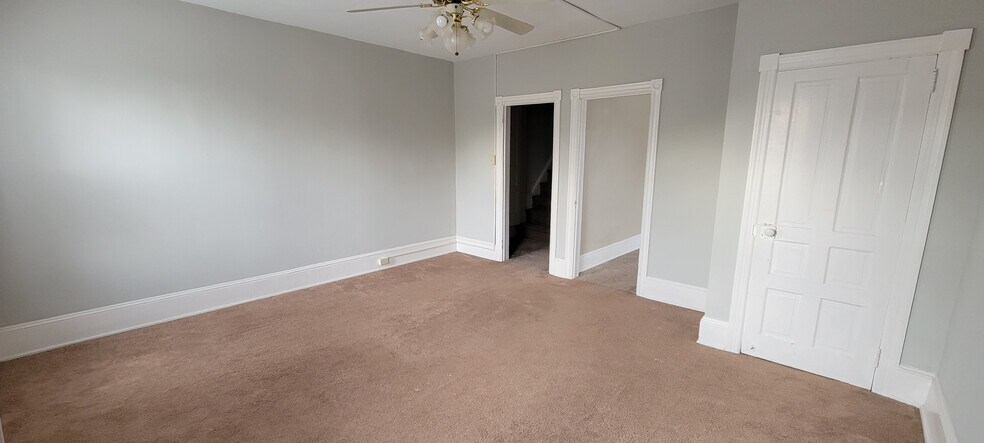 Primary Bedroom - 439 E Main St