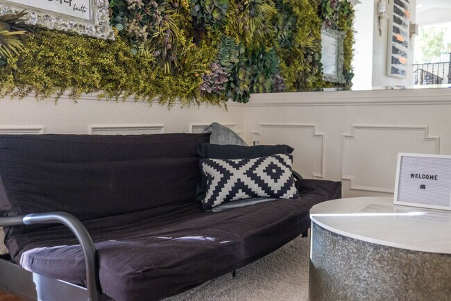 Building Photo - 10098 Wasatch Blvd