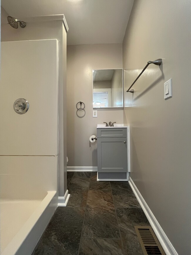 Upstairs Bathroom - 830 Elmwood Ave