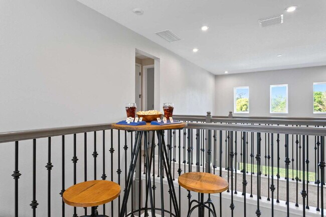 Building Photo - "Spacious 4-Bed, 4-Bath Retreat at 2612 Le...