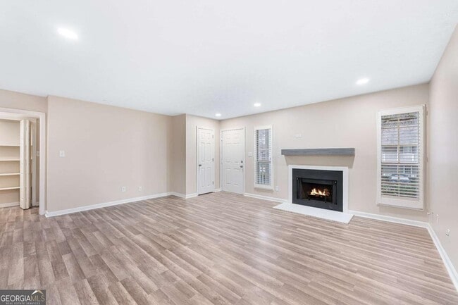 Building Photo - 103 Sterling Ct