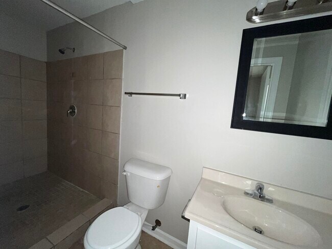 Building Photo - 5037 Woodlark Ave