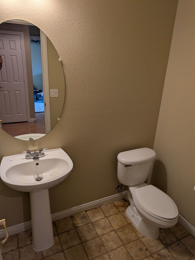 Building Photo - 7304 Camden Pine Ave