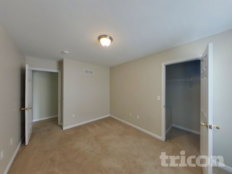 Building Photo - 2114 Meramec Ridge Ct
