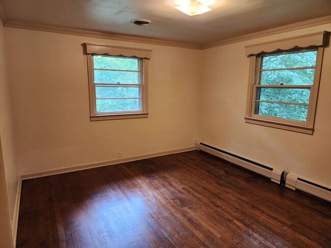 Building Photo - Country Home for Rent in Hanover