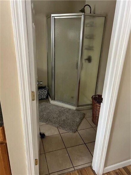 Building Photo - 36 Tower Hill Rd