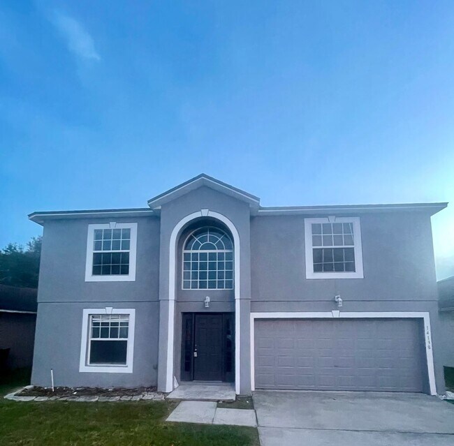Primary Photo - Beautiful 4 Bedroom, 3.5 Bath, 2 Car Garag...