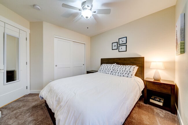 Building Photo - 6744 S Haunted Canyon Rd