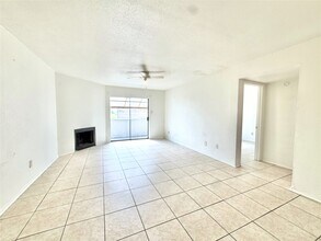 Building Photo - 8323 Wilcrest Dr