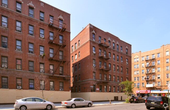 1785 Townsend Ave - 1785 Townsend Avenue