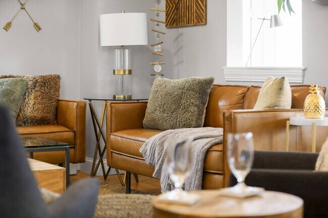 Building Photo - 32 Basin St