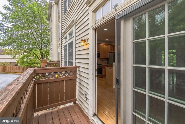 Building Photo - 8159 Skelton Cir