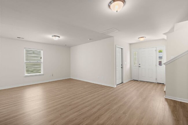 Building Photo - 168 Keaton Brook Dr