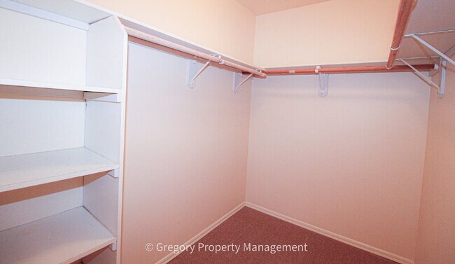 Building Photo - 8221 53rd Ave W
