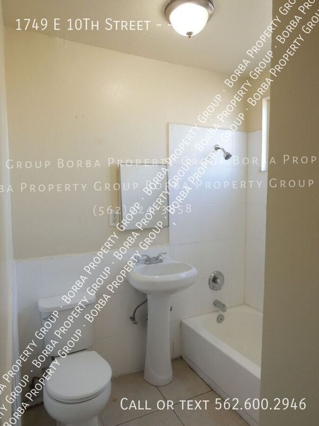 Building Photo - ***$745 OFF 1ST MONTH***STUNNING 2 BEDROOM...