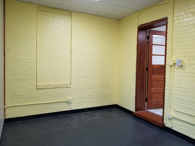 Building Photo - 222-224 Cleveland Ave.