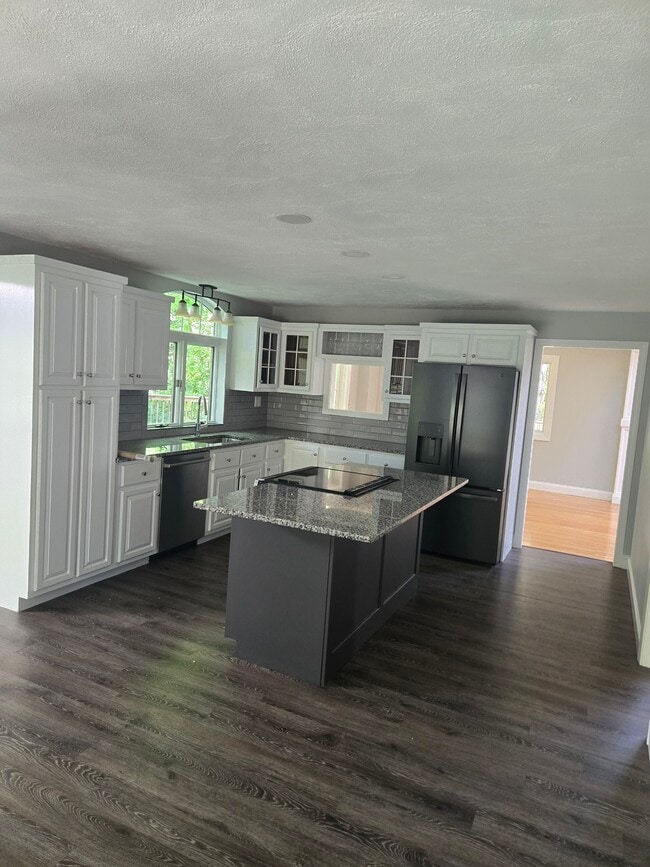 Building Photo - 50 Bare Hill Rd