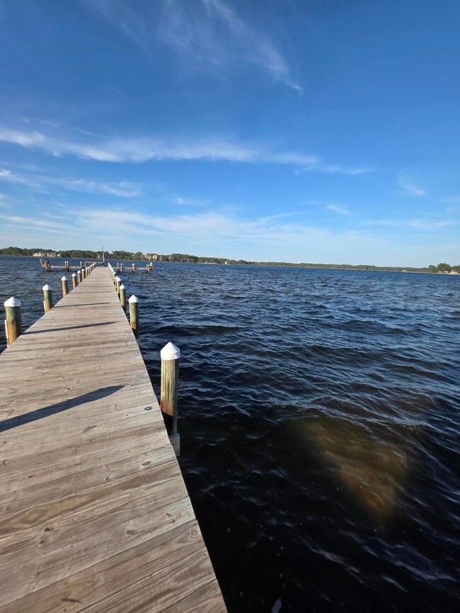 Building Photo - 207 Cain Rd