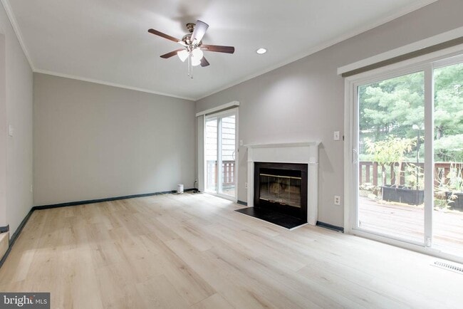 Building Photo - 7717 Heatherside Ln