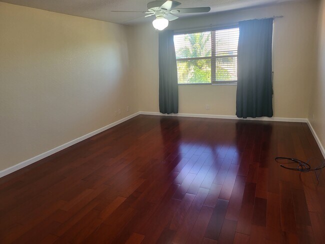 Building Photo - 11126 Harbour Springs Cir