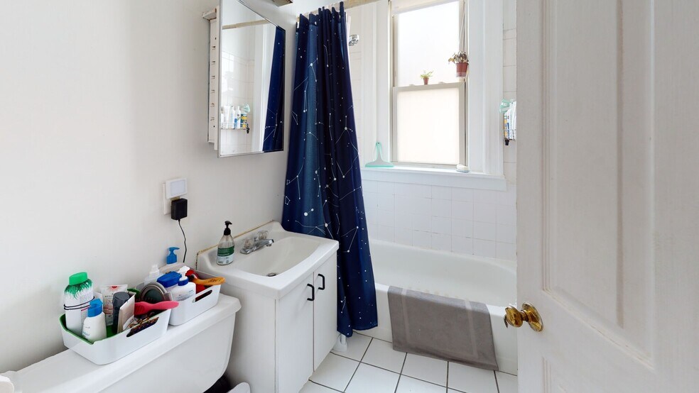 Building Photo - 1625 Commonwealth Ave