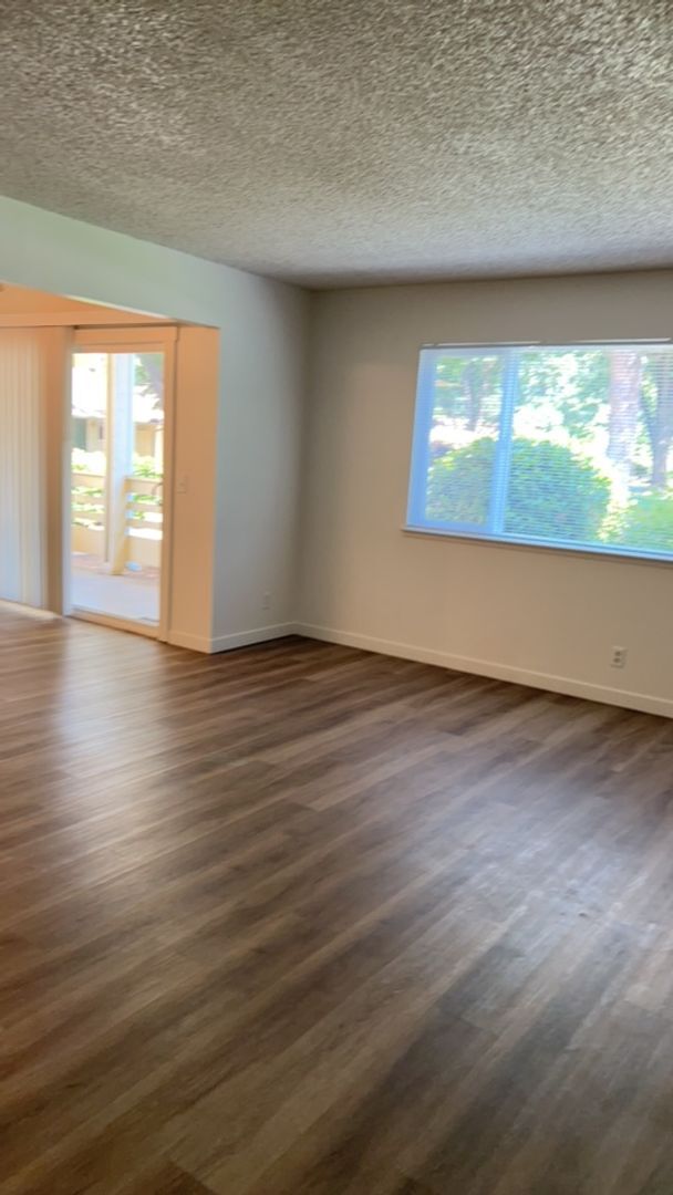 Interior Photo - Lassen Villa Apartments