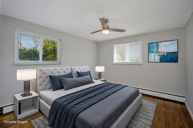 Building Photo - Webster Apartments - Newly Renovated 1 Bed...
