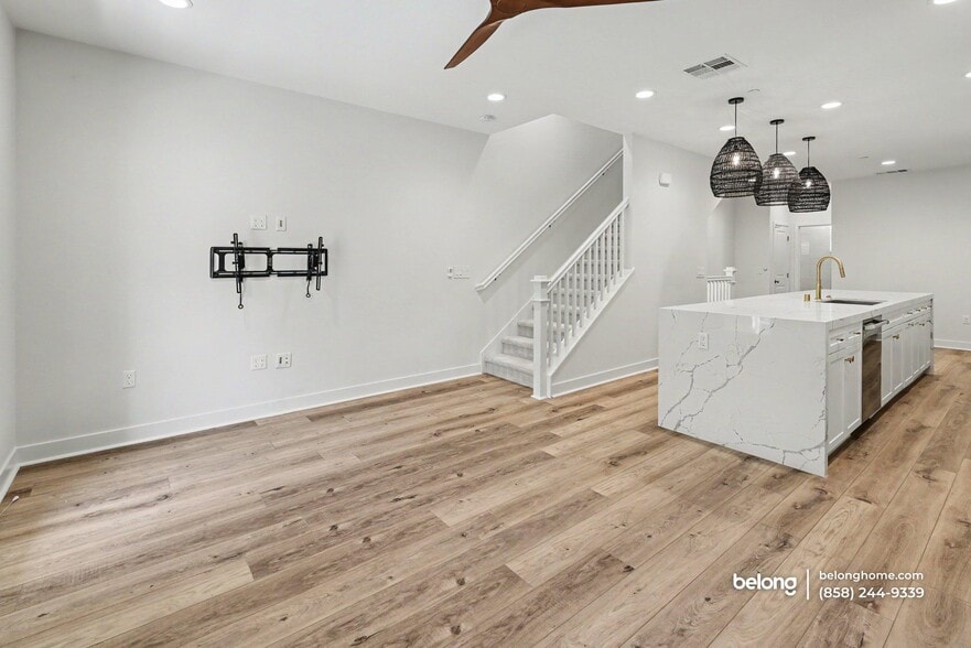 Building Photo - 1109 Makena Wy.