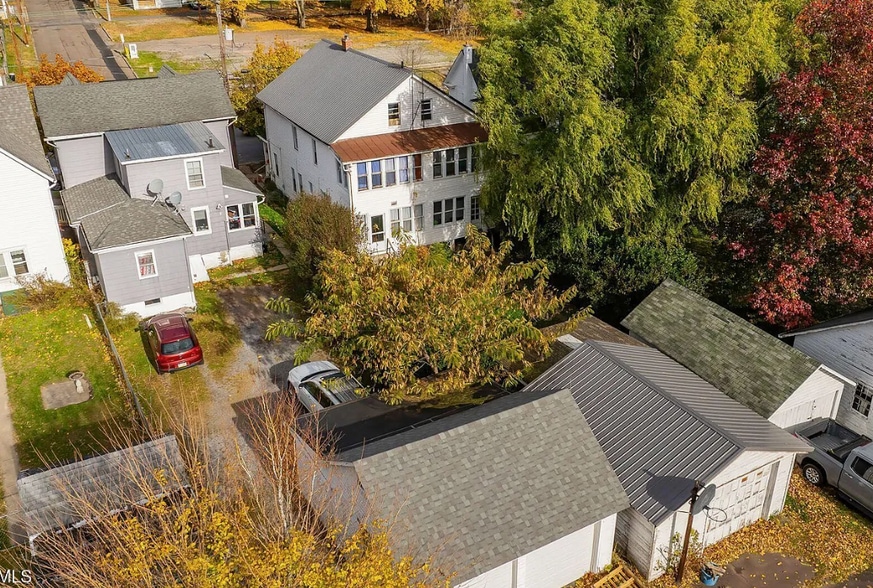 Building Photo - 500 E 5th St