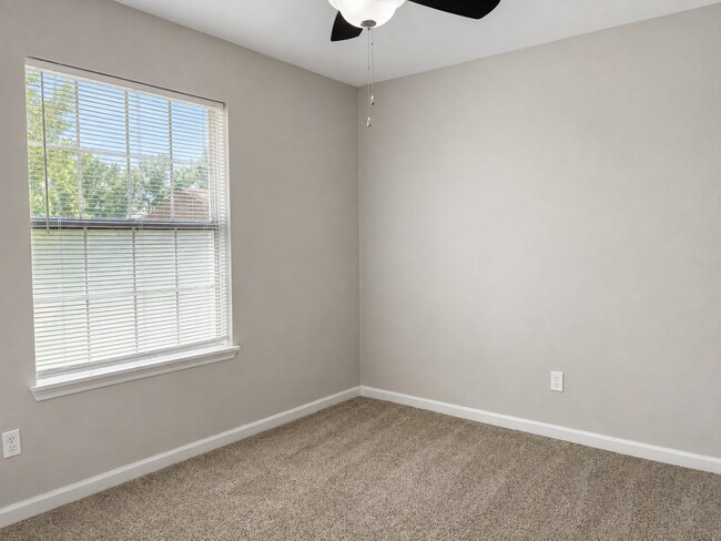 Building Photo - 8085 Talley Ann Dr
