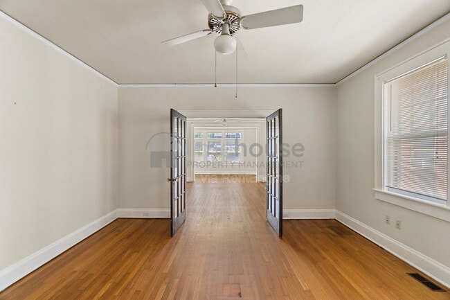 Building Photo - 1706 Hampton Blvd