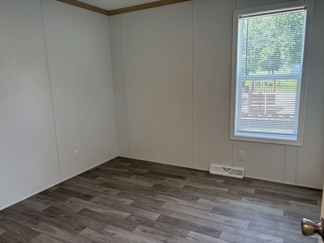 Building Photo - 119 Cimarron