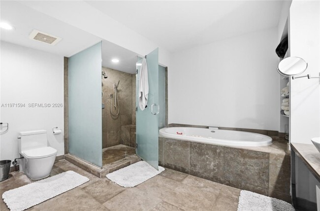 Building Photo - 450 Alton Rd