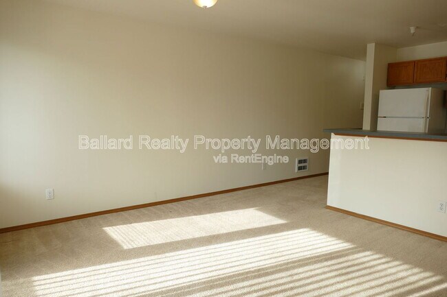 Building Photo - 1550 NW 51st St