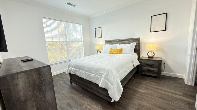 Building Photo - 1301 Tuscan Terrace