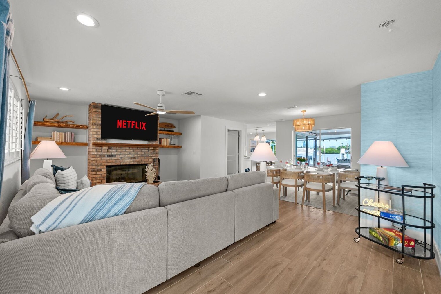 Building Photo - 350 La Hacienda Dr