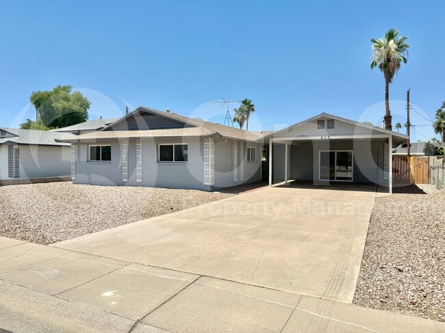 Building Photo - 124 E Minton Dr