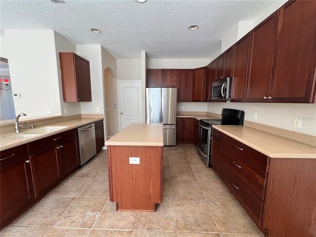 Building Photo - 17800 Ayrshire Blvd