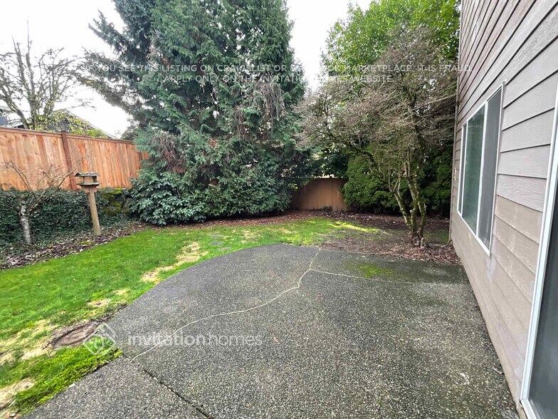 Building Photo - 5130 Perry Dr SE