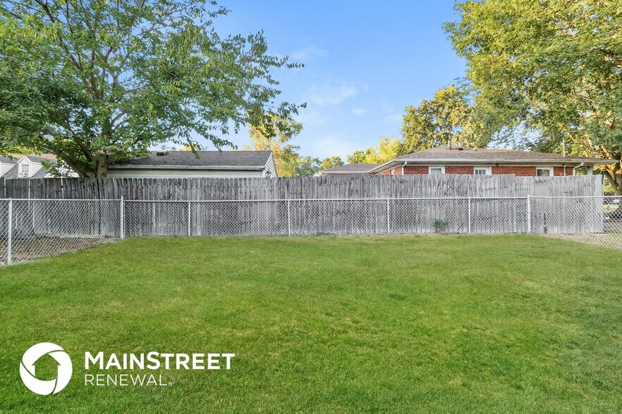 Building Photo - 5401 Johnsontown Rd