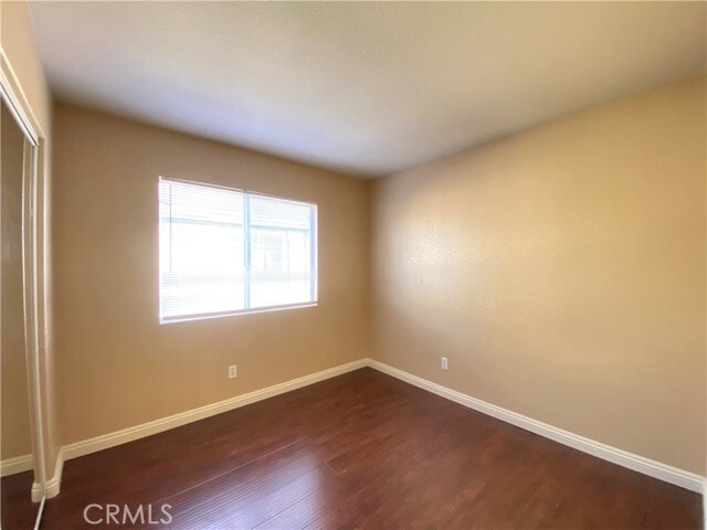 Building Photo - 708 Hillview St