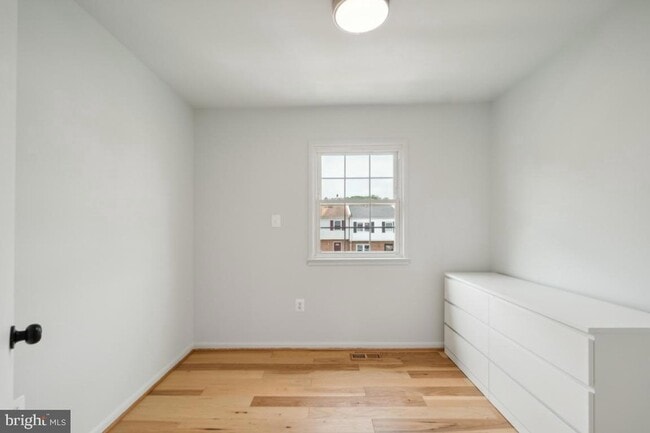 Building Photo - 2400 Kilpatrick Pl