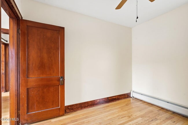 Building Photo - 16 Berkley Ave