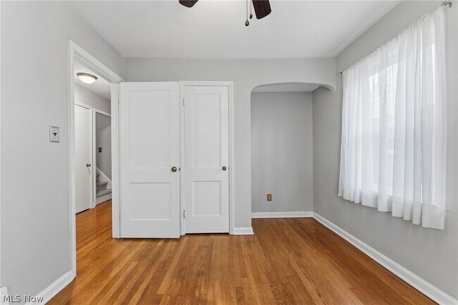 Building Photo - 602 Huntmere Dr