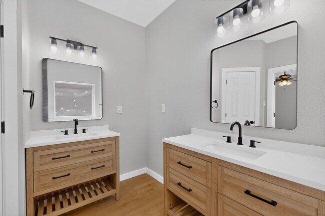 Building Photo - 7314 Gillon Dr