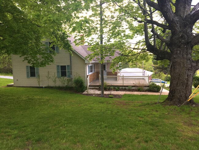 exterior - side - 2032 Paintertown Rd