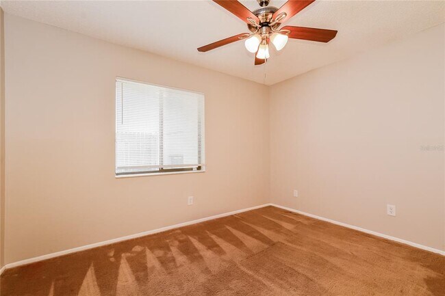 Building Photo - 931 Waverly Dr