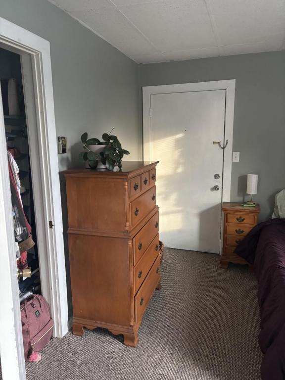Primary Photo - 210 Avenue K